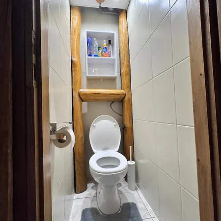 Niecala Twelve - Old Town Hideaway Apartamento *